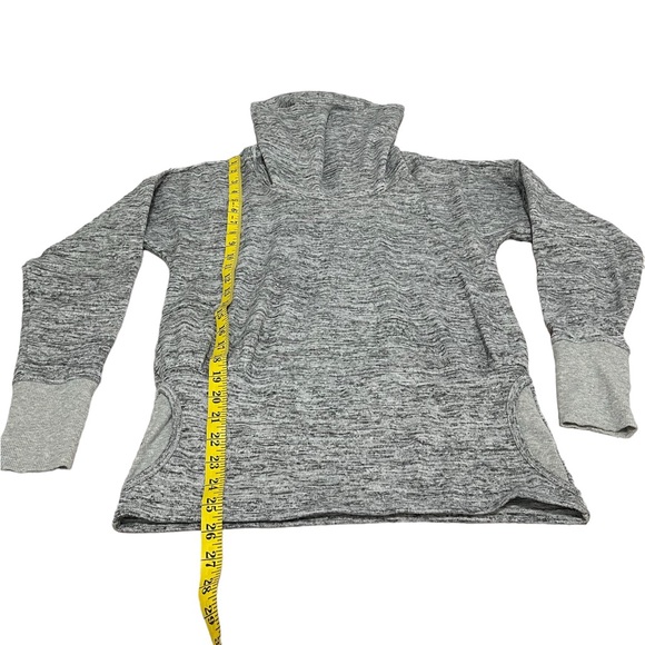 Athleta Running Pullover Sweater Kangaroo Pockets Turtle Neck Size S Grey - Picture 13 of 14